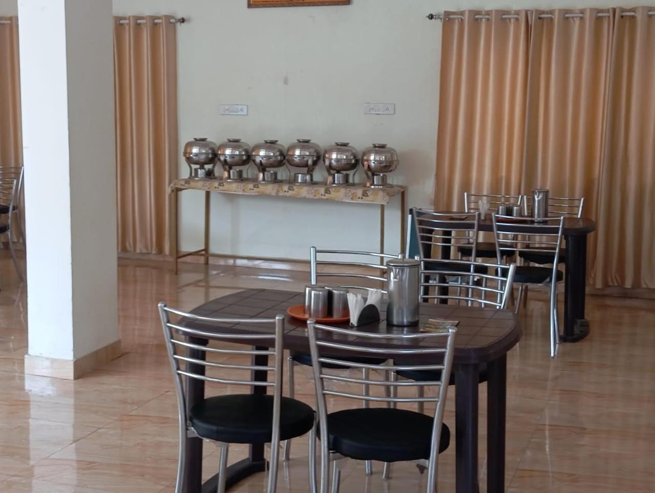 Blue Bell Bed & Breakfast Lonavala