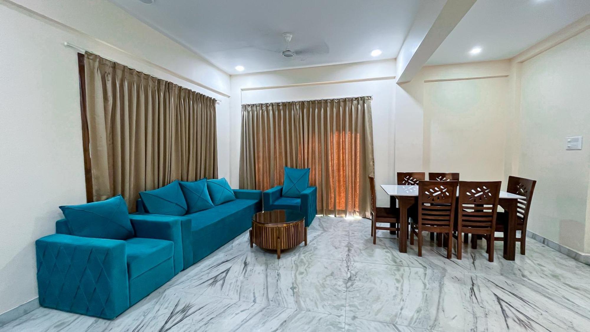 Hotel Misty Blues &