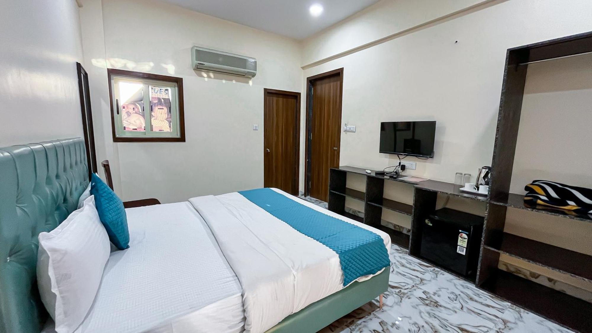 Hotel Misty Blues & Lonavala
