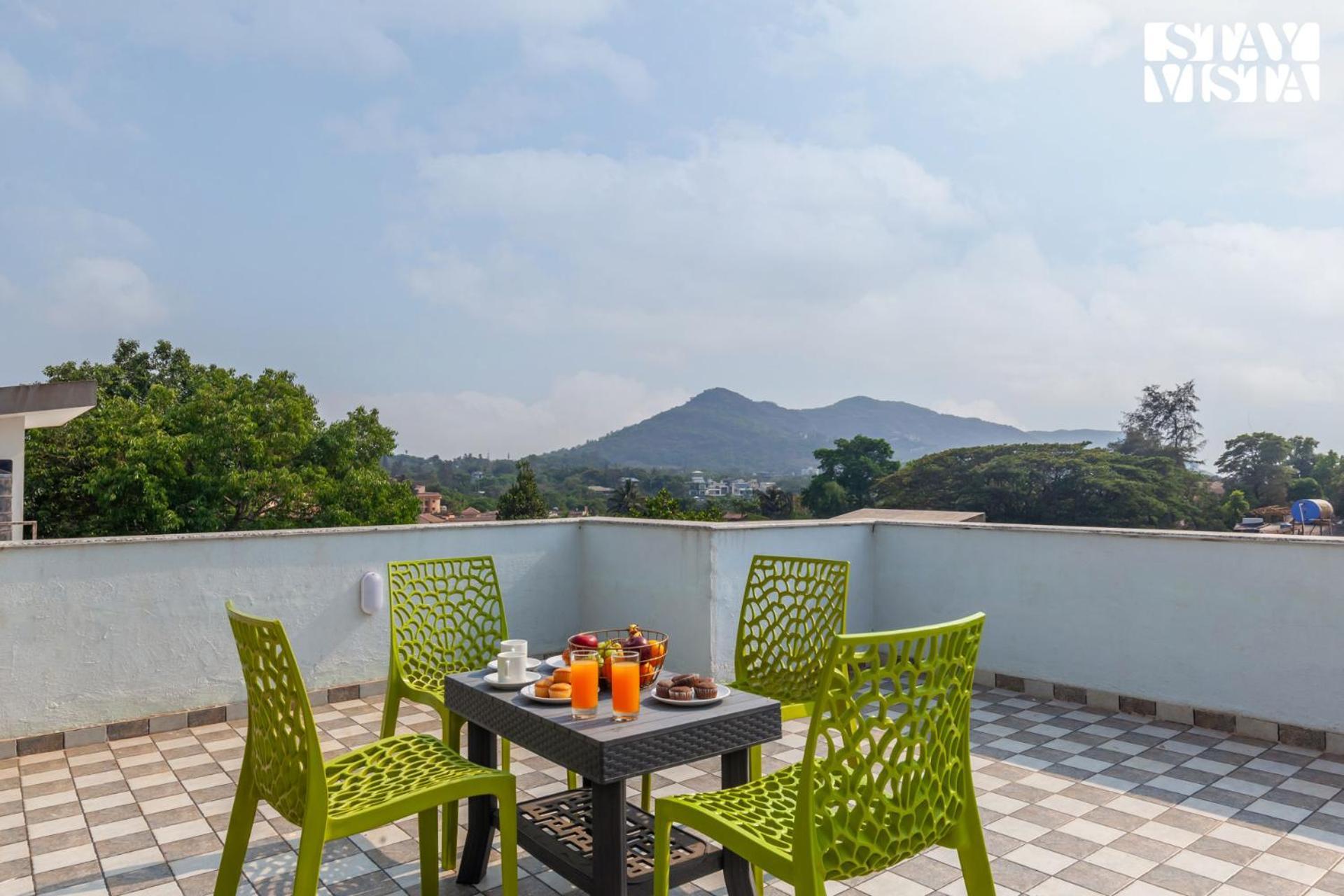 Stayvista's Cosmo Zen - Mountain-view With Pool, Jacuzzi, And Indoor & Outdoor Activities * Lonavala