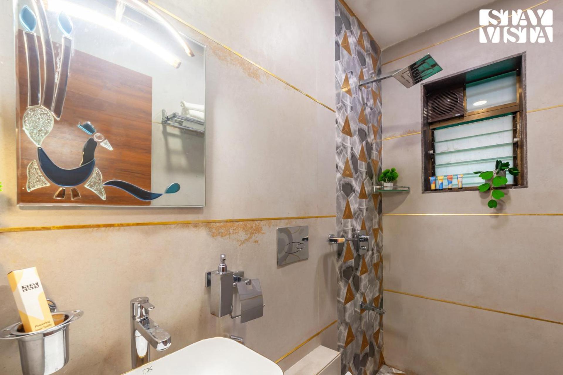 Villa Stayvista's Cosmo Zen - Mountain-view With Pool, Jacuzzi, And Indoor & Outdoor Activities Lonavala