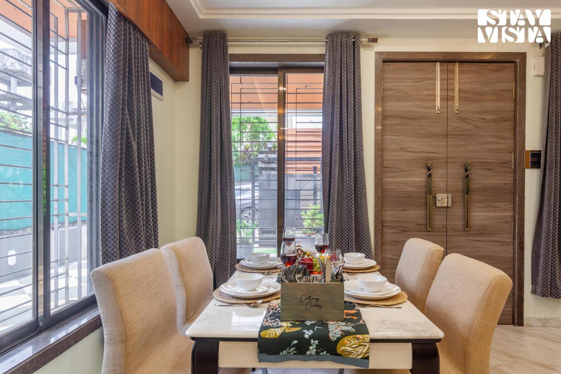 Villa Stayvista's Cosmo Zen - Mountain-view With Pool, Jacuzzi, And Indoor & Outdoor Activities