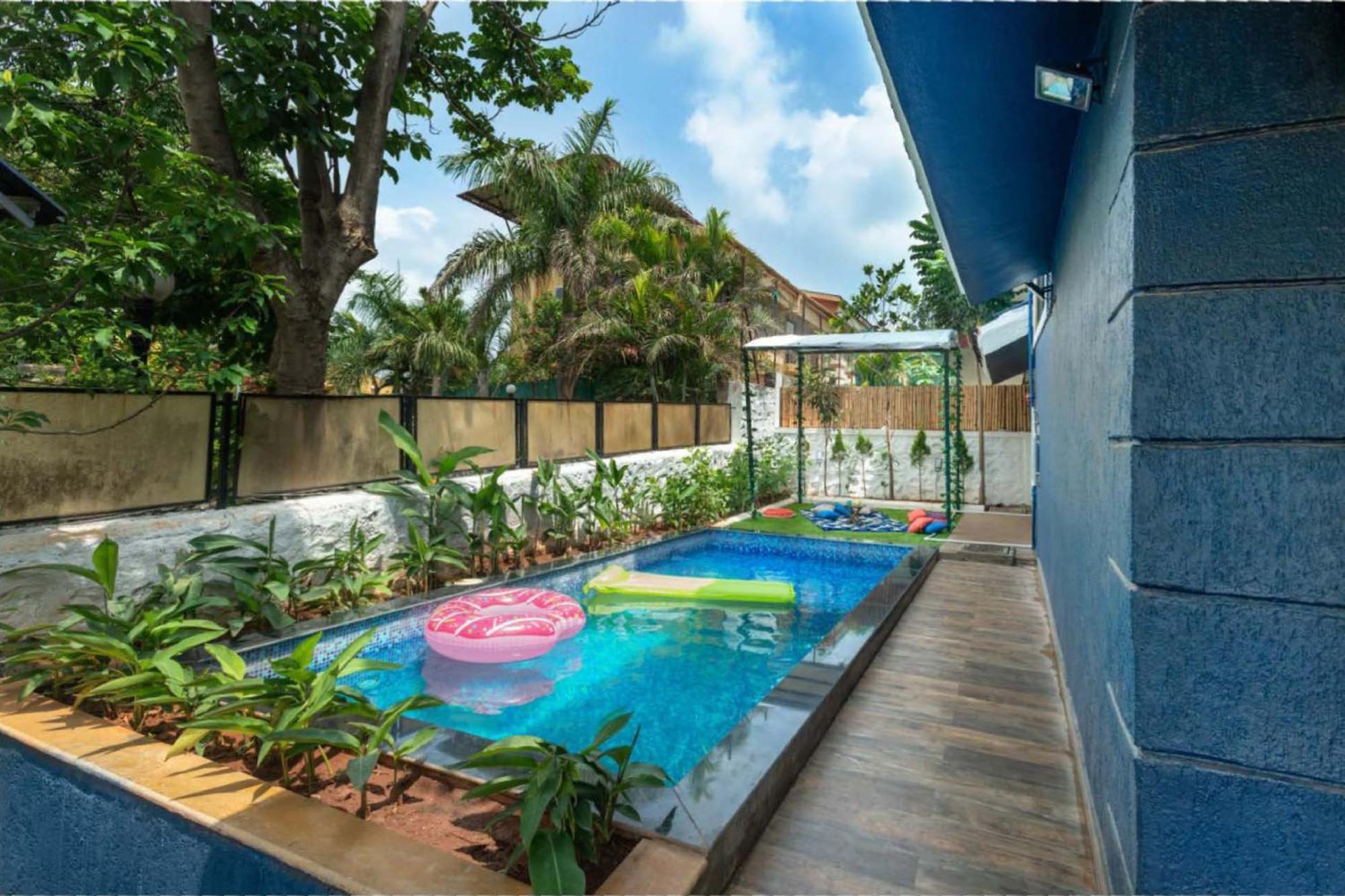 Redhomex La Maison Bleu * Lonavala