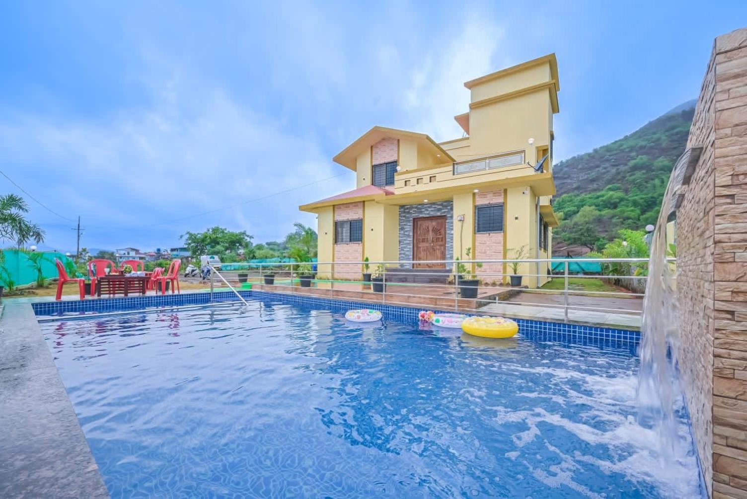 Villa Stalian Farm House Lonavala