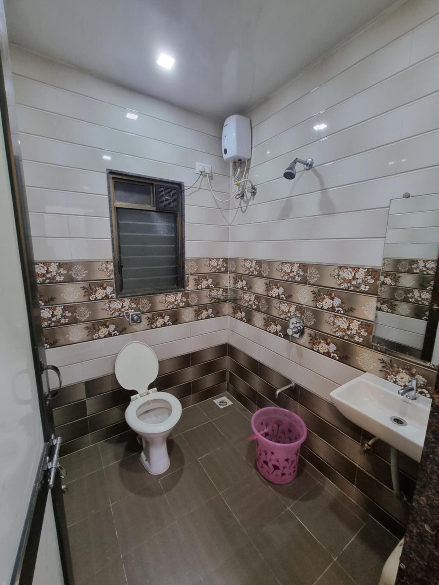 Hotel The Living Space 3*