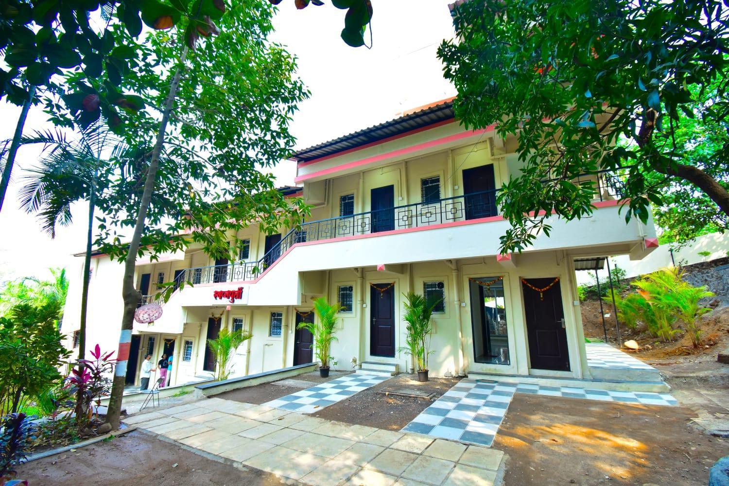 Swapnapurti Holiday 3*