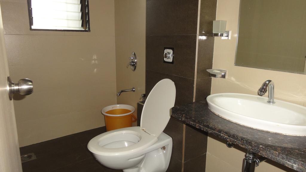 Holiday home Royal 1 - 2bhk With Pvt Swimming Pool