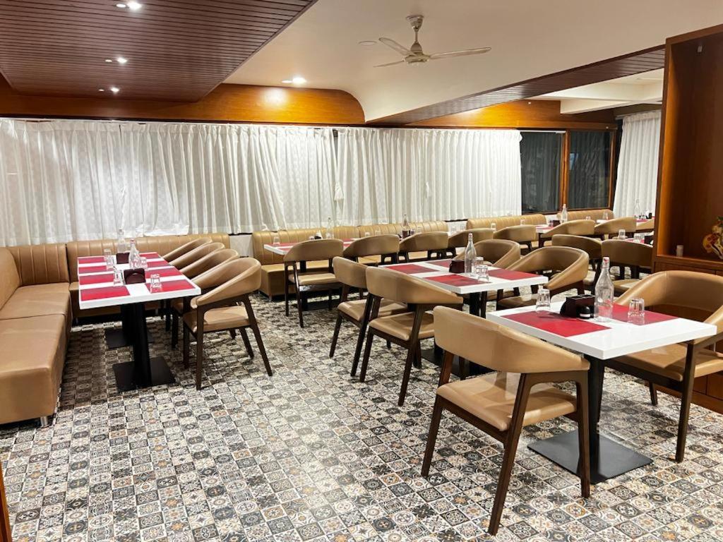 Sapphire 3* Lonavala