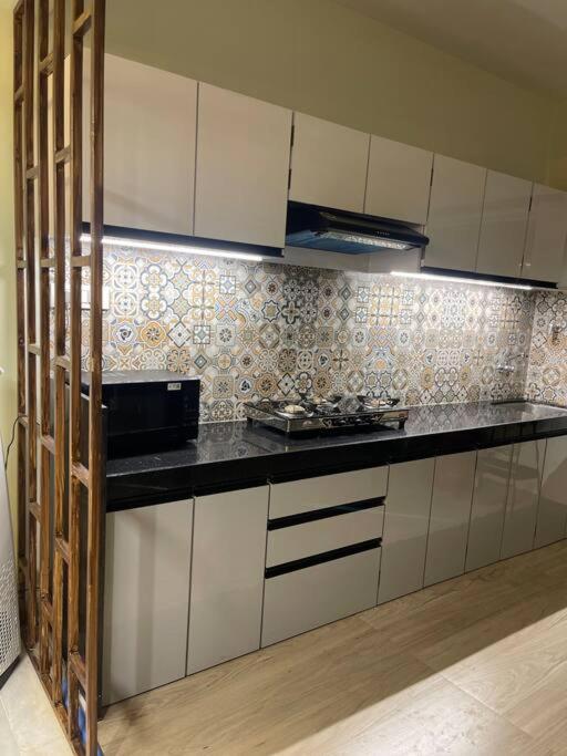Luna By Angel - Four Bedroom With Swimming Pool In Villa Lonavala