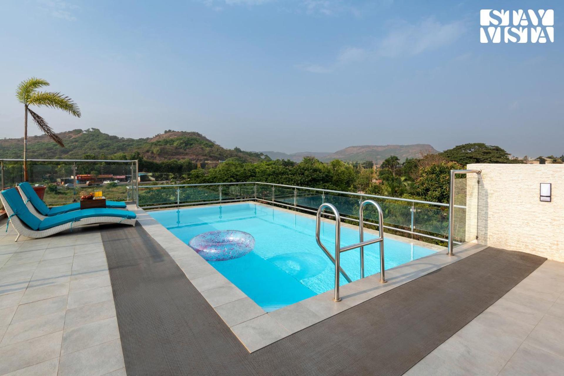 Villa Stayvista At Nova Nest With Rooftop Pool