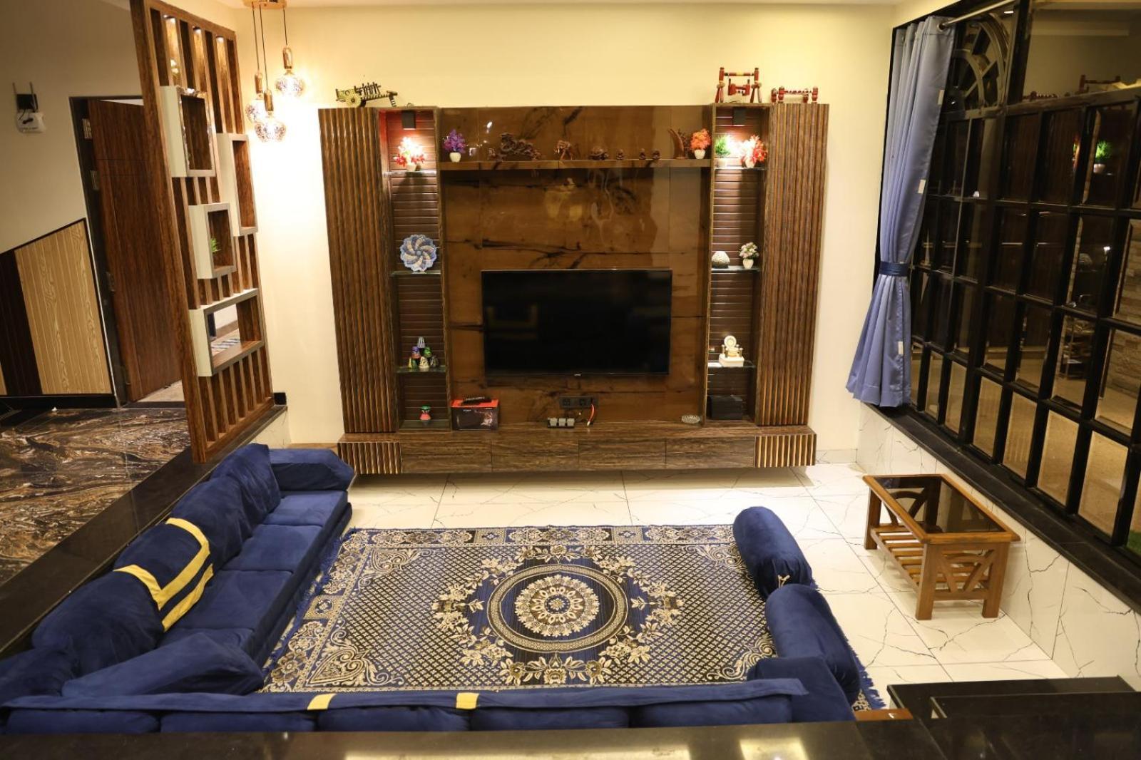 Homestay Mountain View 5bhk Luxurious By Staybay *