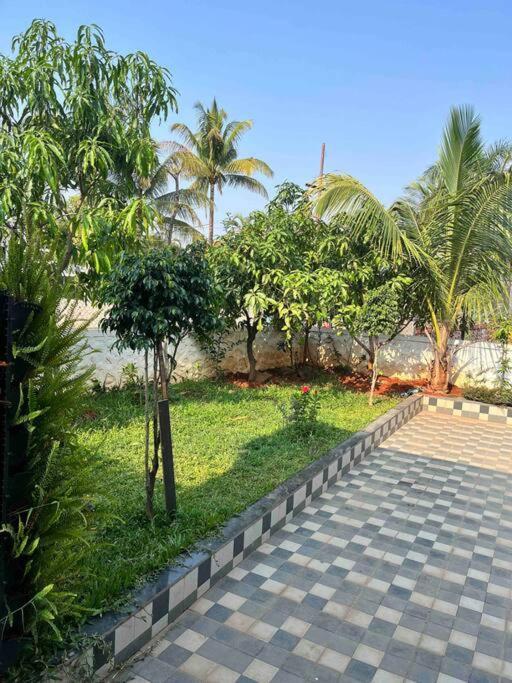 Villa 3bhk Glacia With A Private Swimming Pool Near Ekvira Temple *