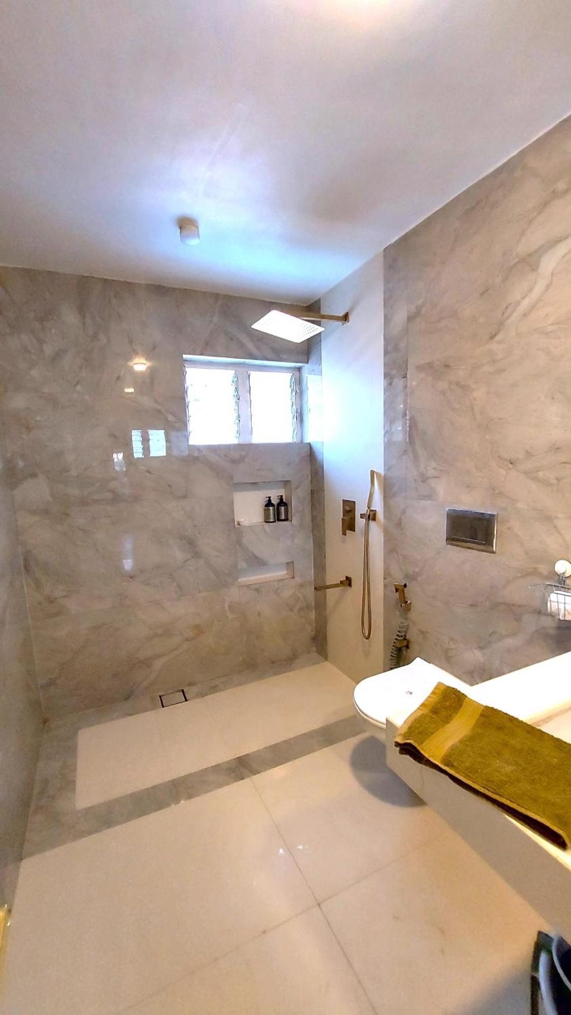 Francis Exclusive 4-bedroom Family Retreat With Pool