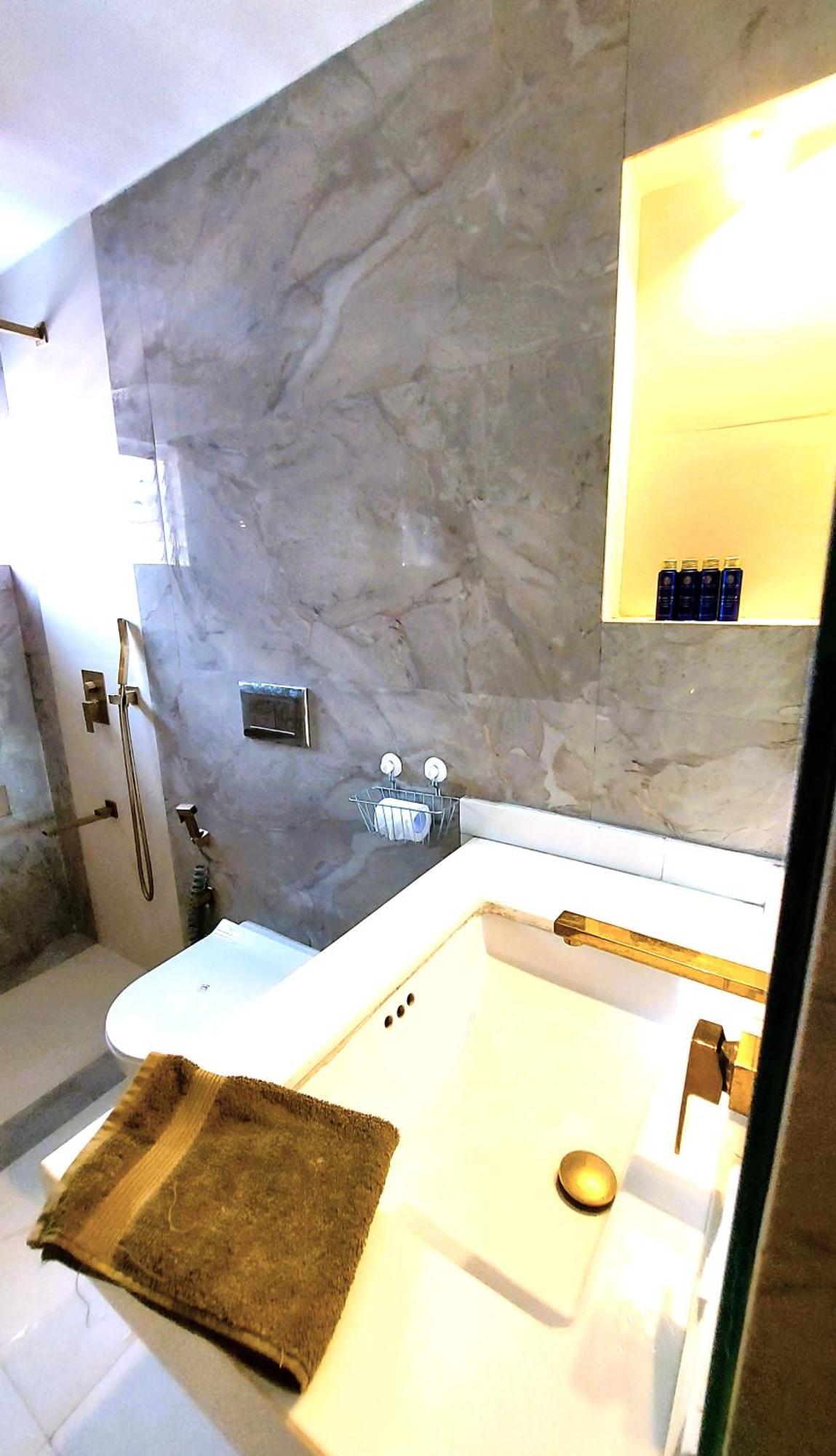 Francis Exclusive 4-bedroom Family Retreat With Pool *