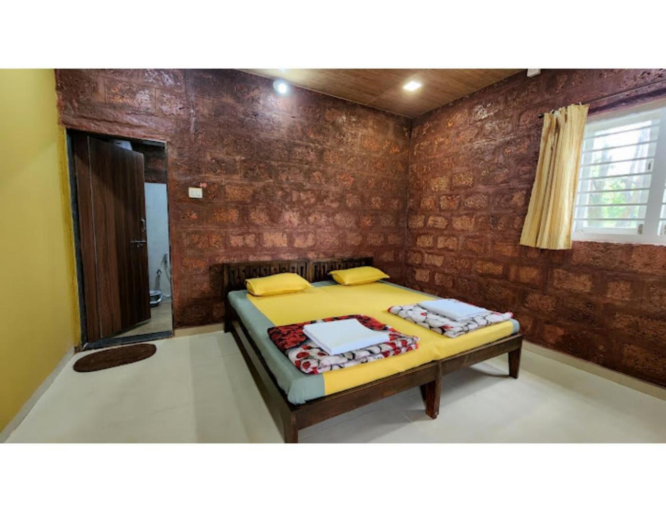 Homestay Anjanvel Agro Tourism, *