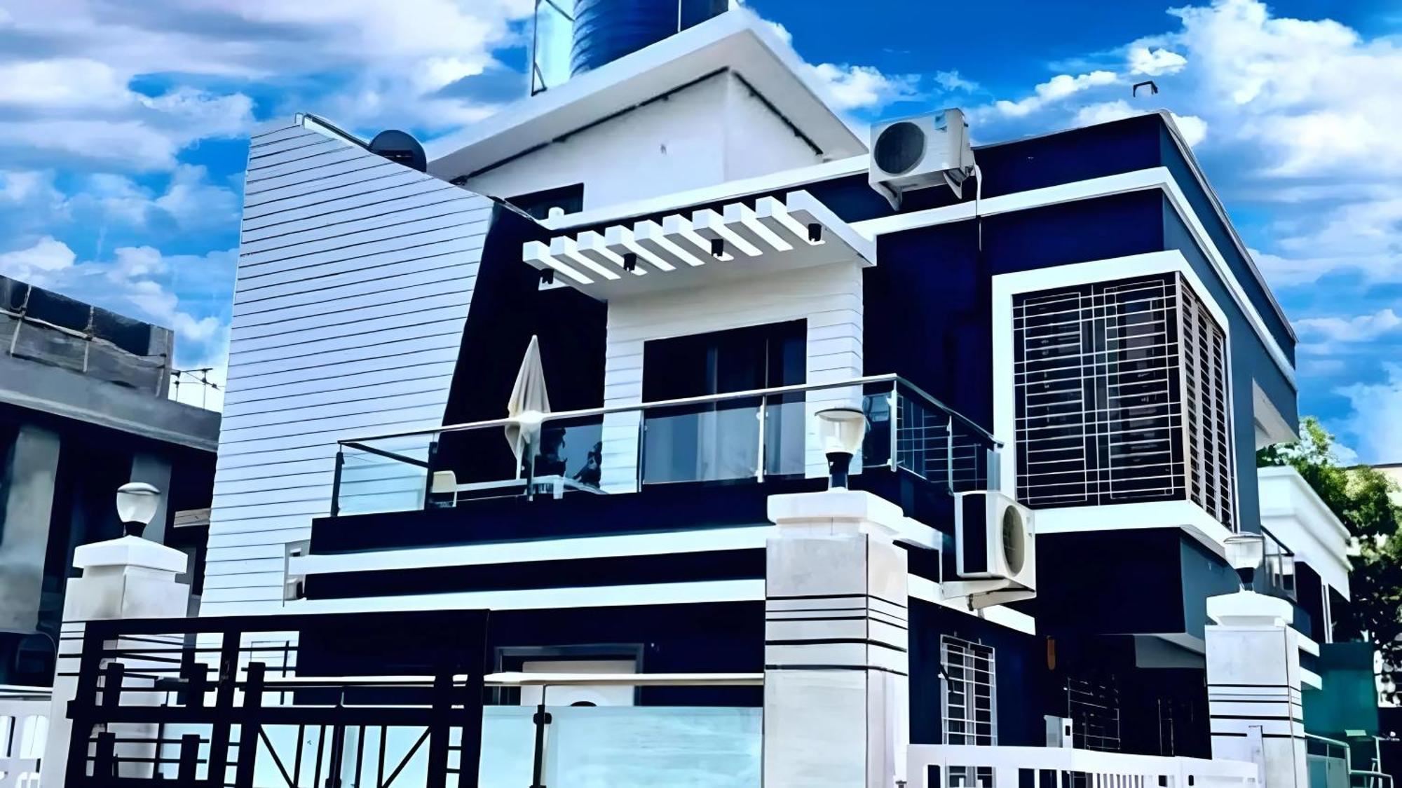4 Bhk Dream Castle