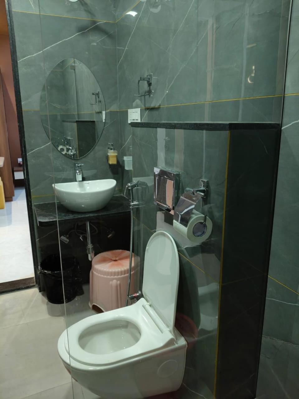 Galaxy By 29bungalow * Lonavala