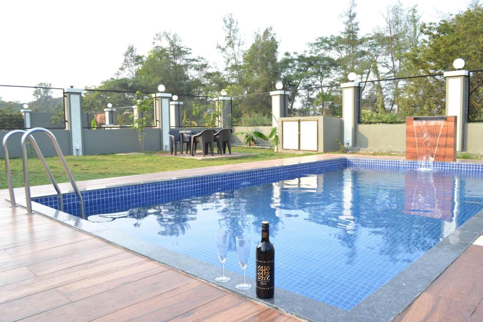 Villa Friends *