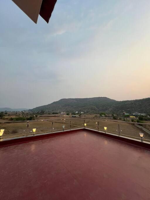 Mount Retreat 4bhk Big Indoor Party Pool * Lonavala