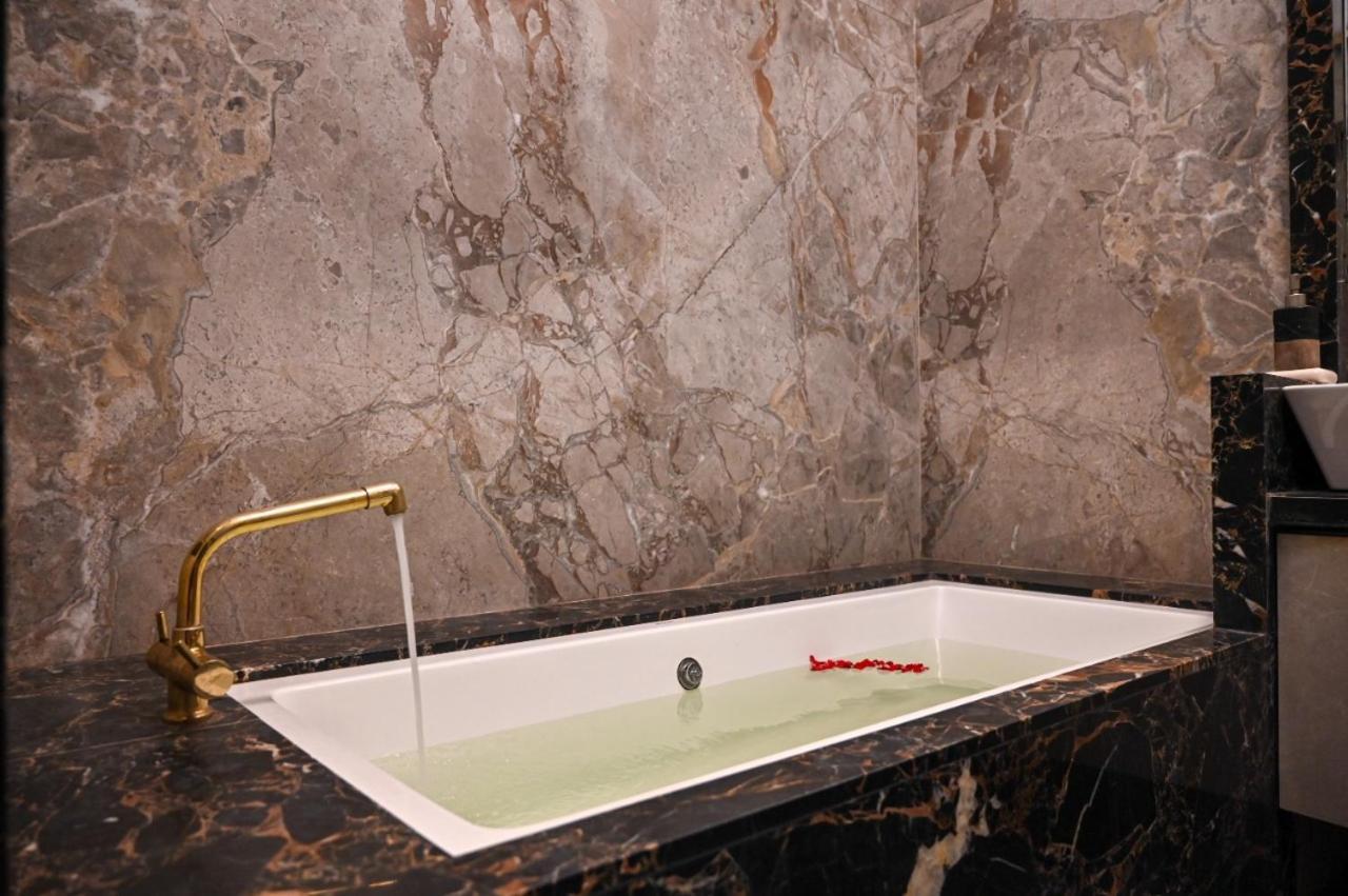 Tikshana 6bhk