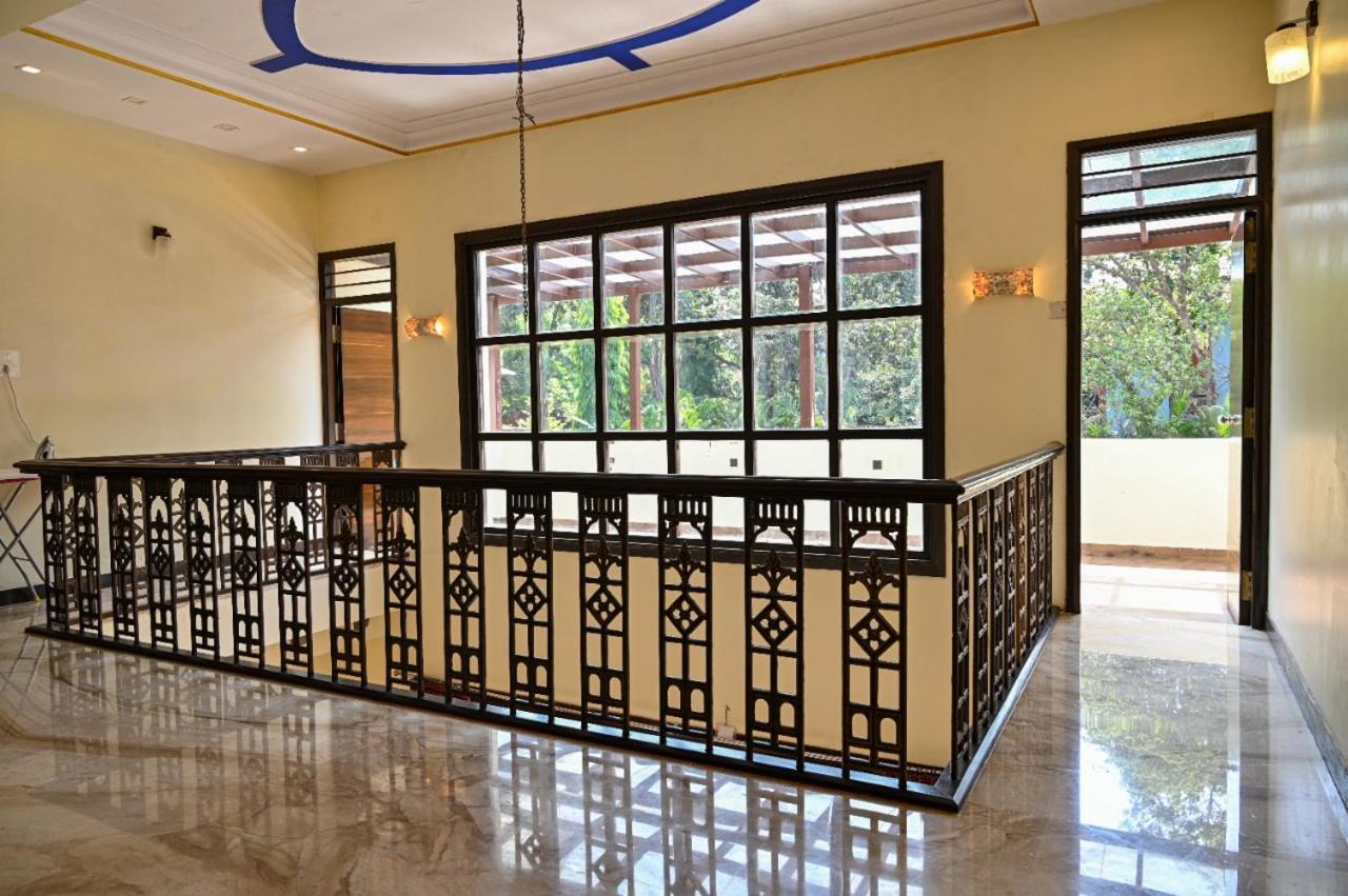 Villa Tikshana 6bhk *