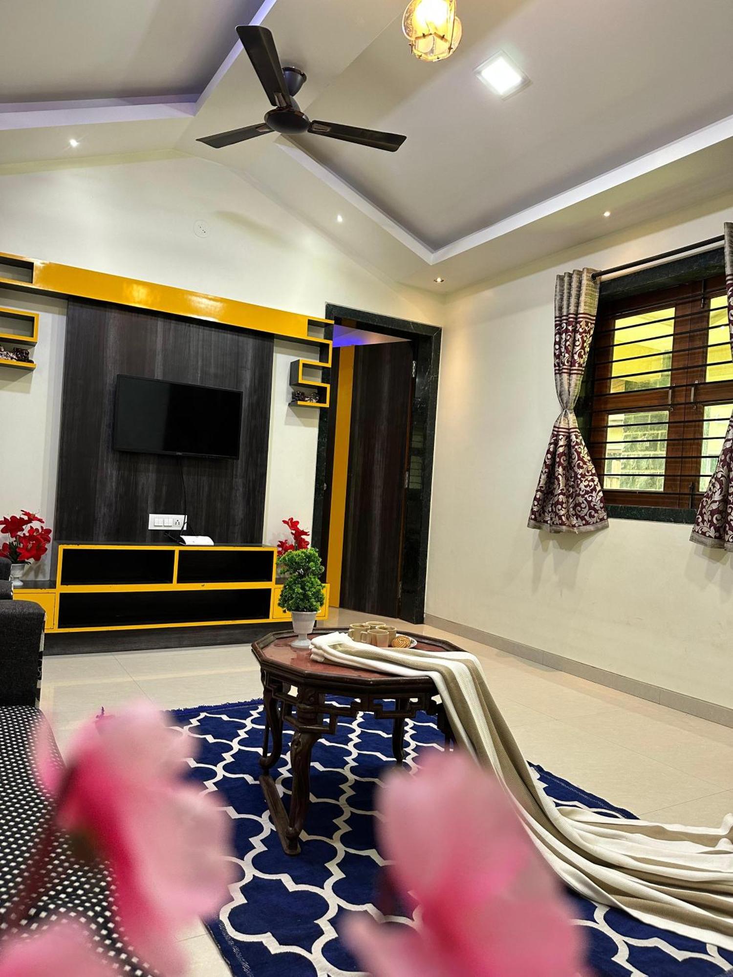 Lifeline - Exclusive 2bhk Taraangan Farm With Huge Private Pool And Lawn Area Villa Lonavala