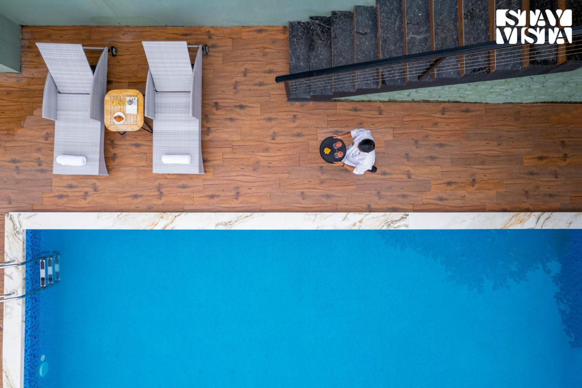 Stayvista At La Rive With Swimming Pool & View