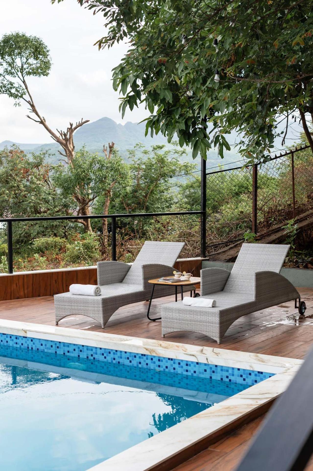 Stayvista At La Rive With Swimming Pool & View