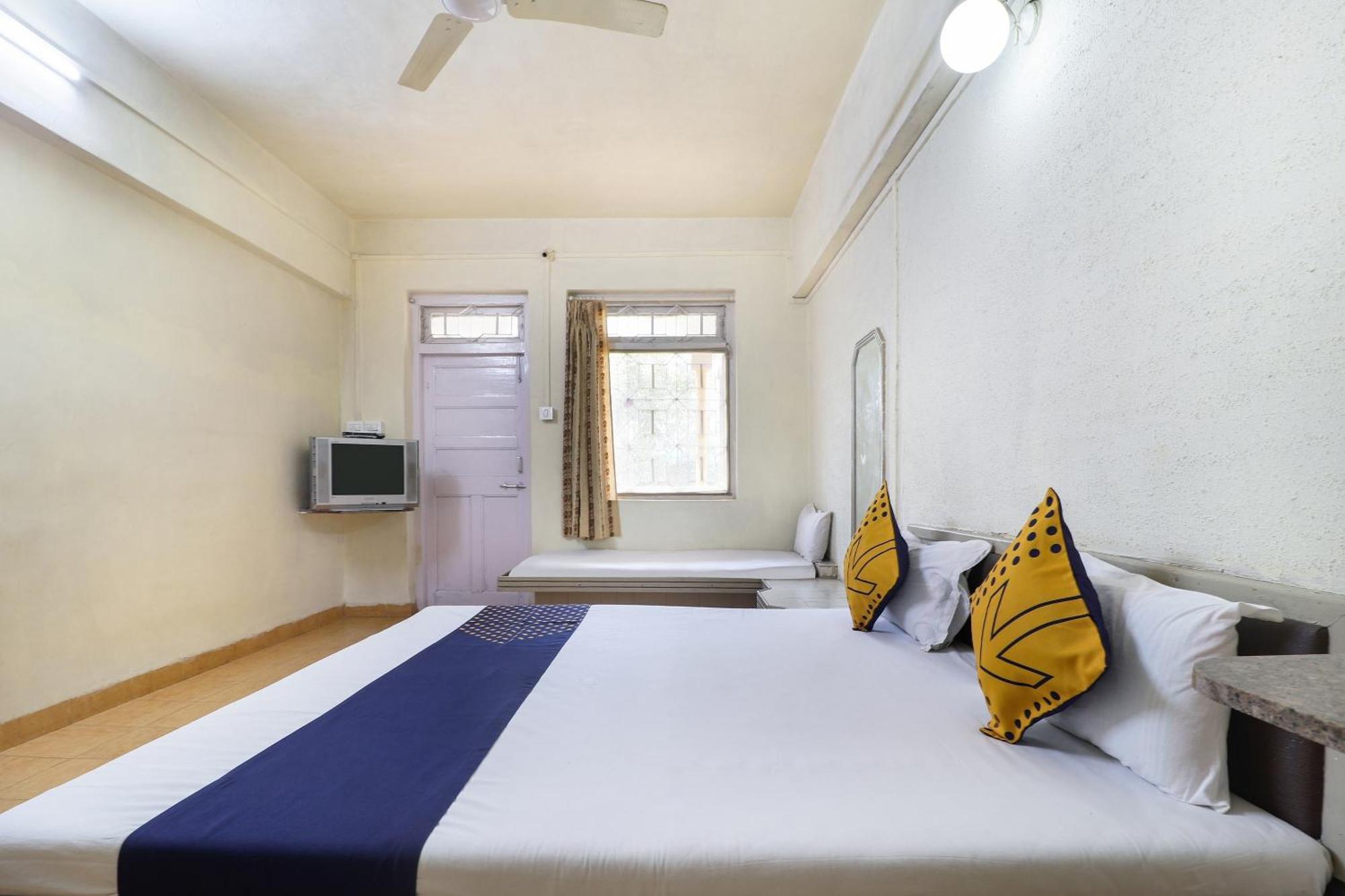 Hotel Oyo Shahani Wellness Retreat Lonavala