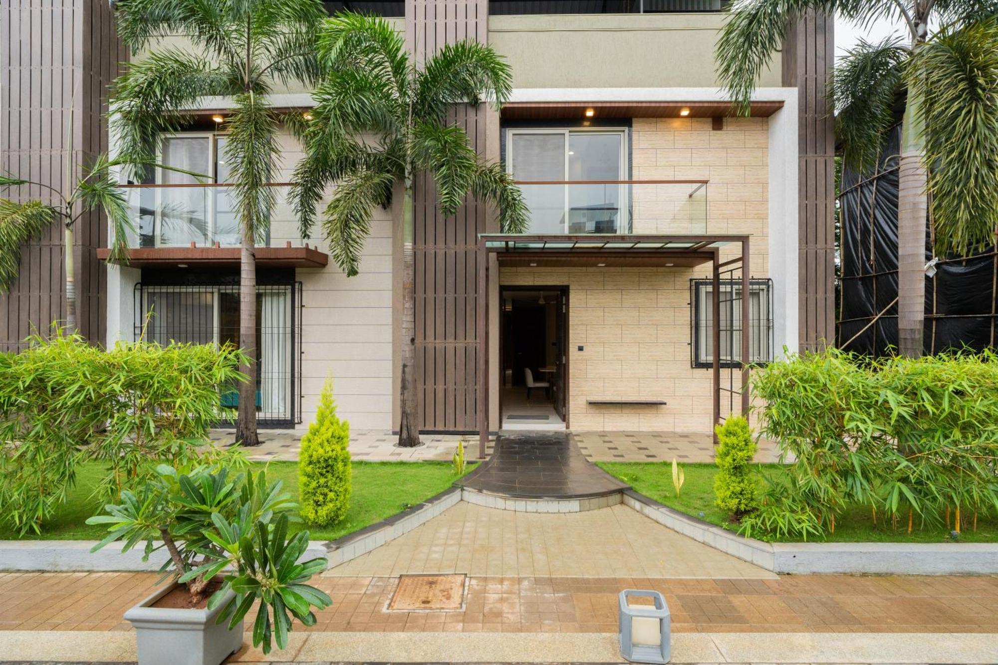 Alaya - Imperial Calista 4bhk Near Khandala Hills