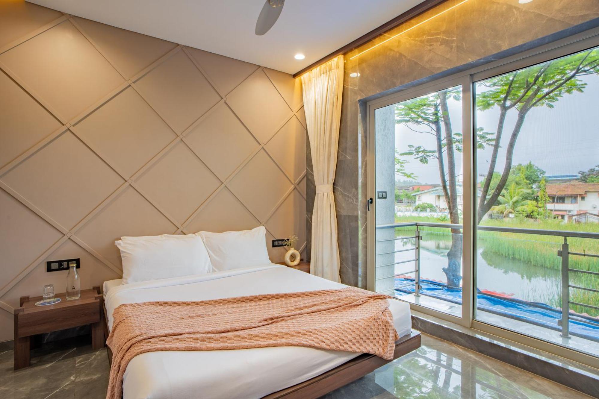 Villa Alaya - Imperial Calista 4bhk Near Khandala Hills *
