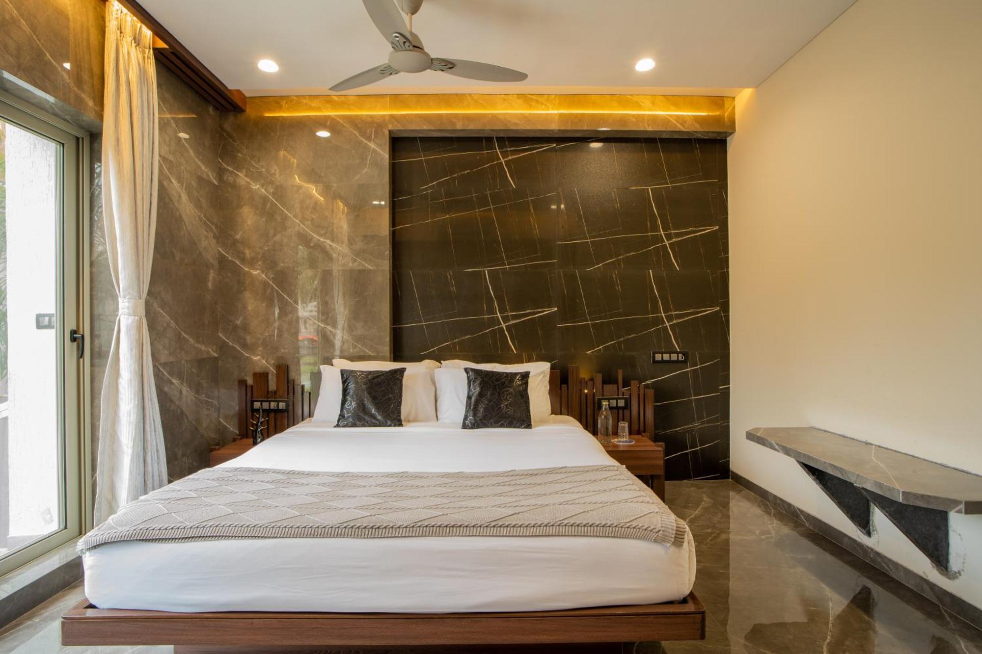 Villa Alaya - Imperial Calista 4bhk Near Khandala Hills Lonavala