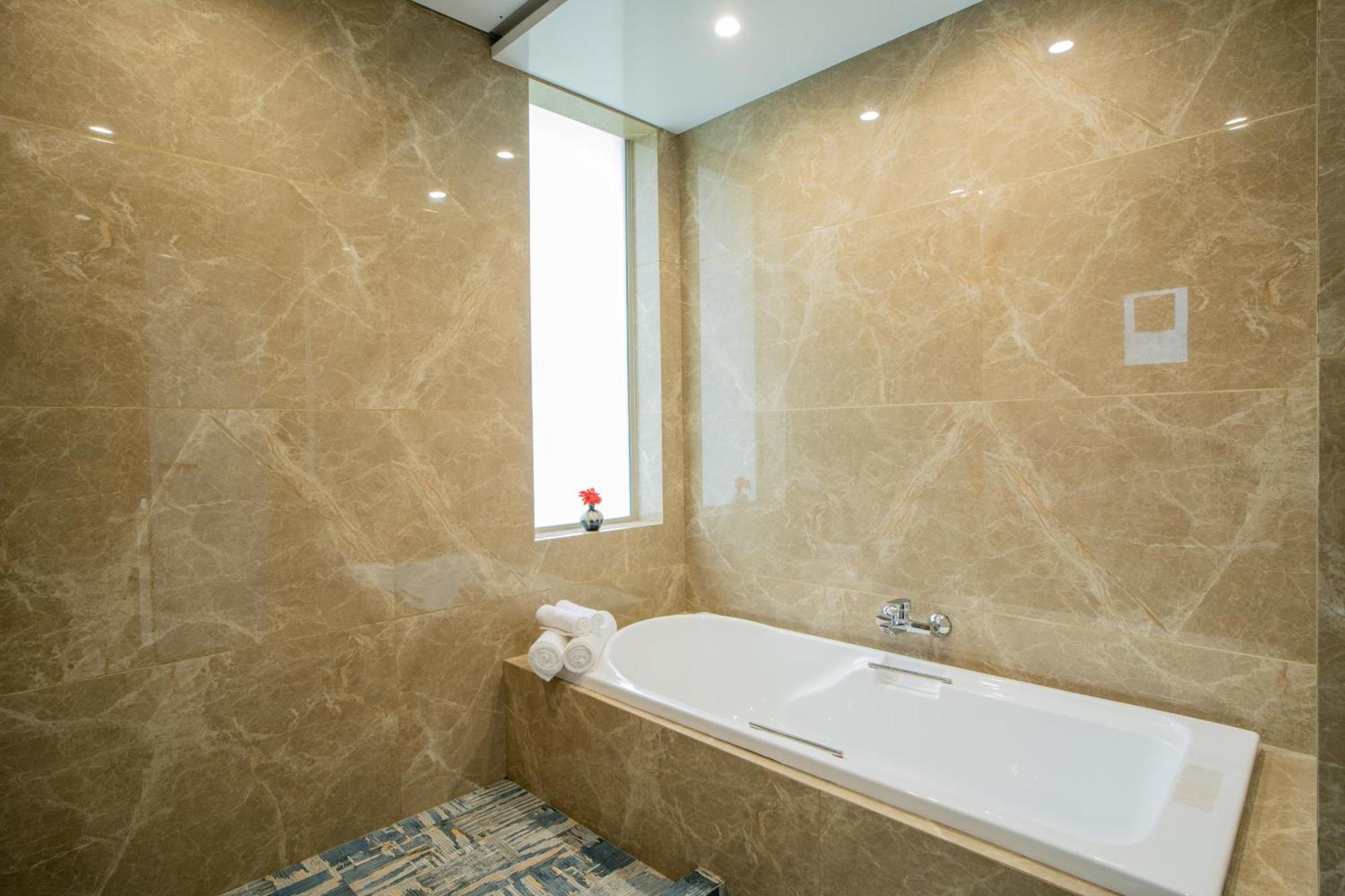 Villa Alaya - Imperial Serenia 3bhk Near Khandala Hills Lonavala