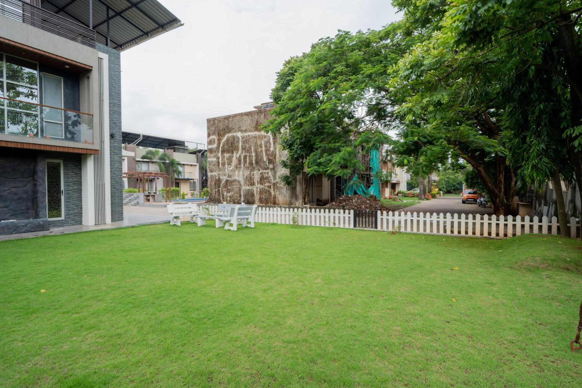 Alaya - Imperial Serenia 3bhk Near Khandala Hills Villa Lonavala