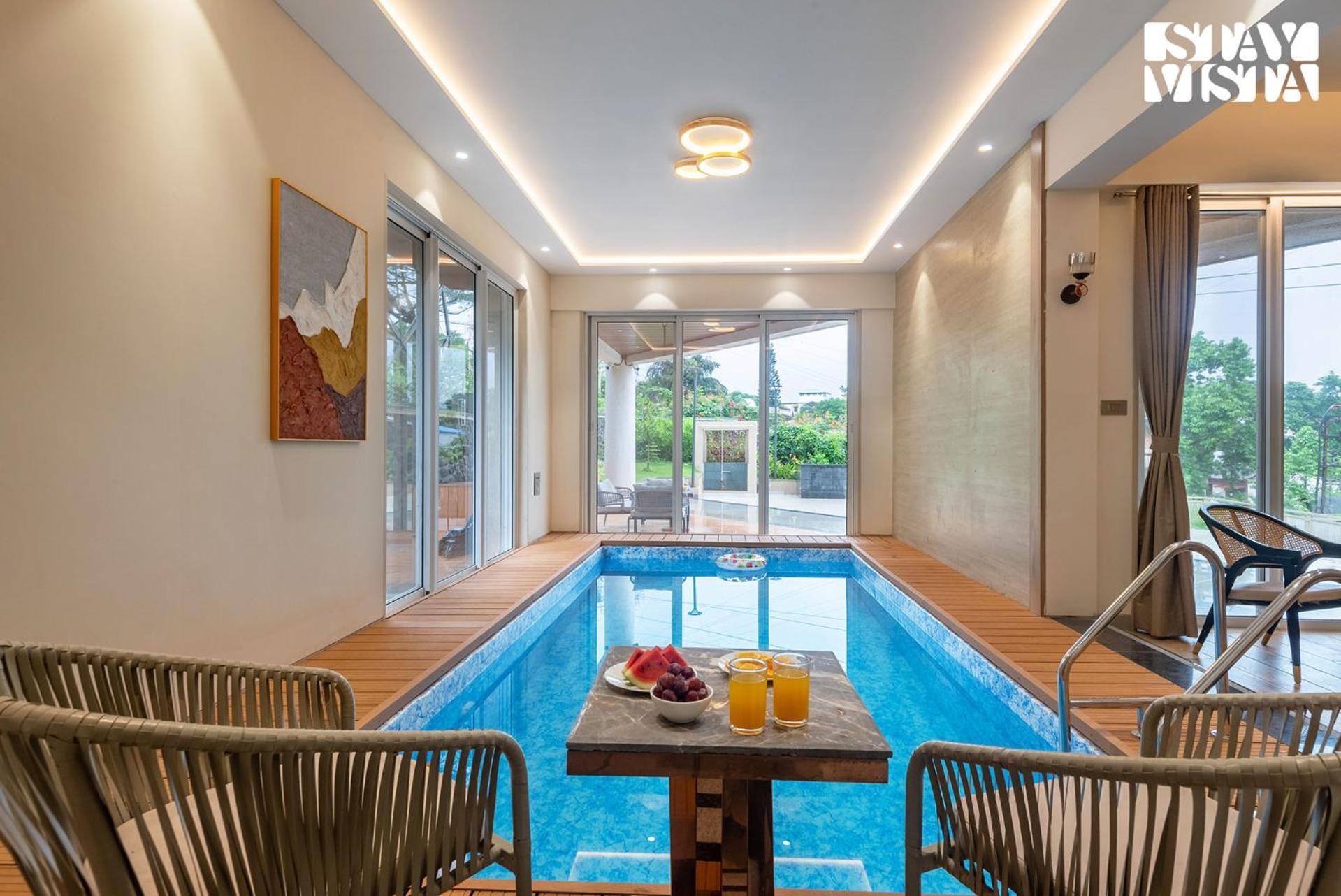 Villa Mocha House With Indoor Pool, Bbq & Bonfire At By Stayvista *