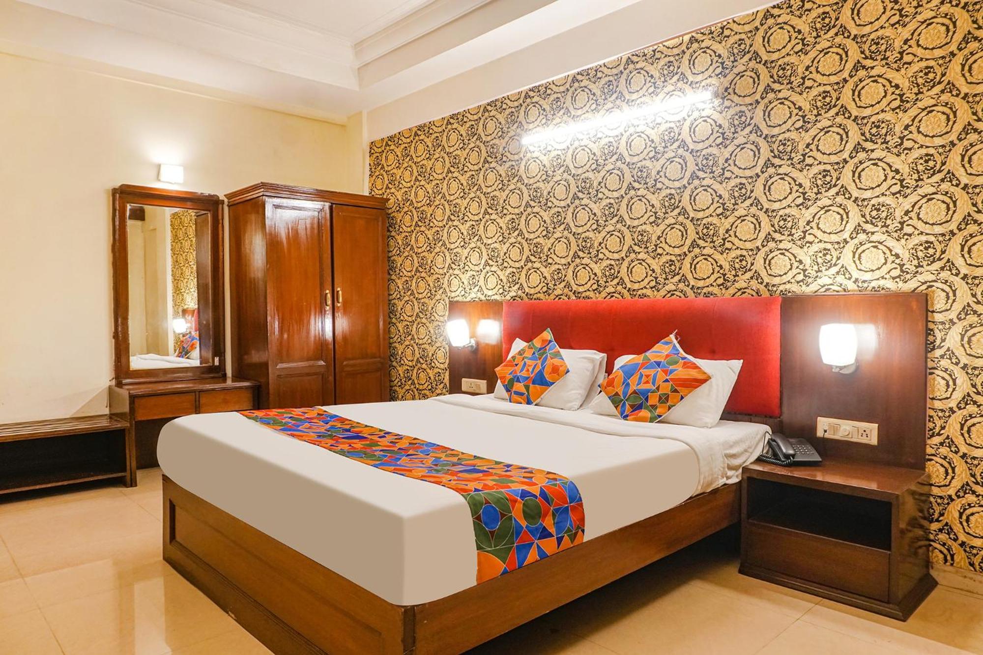 Hotel Fabhotel Prime Sukhsagar
