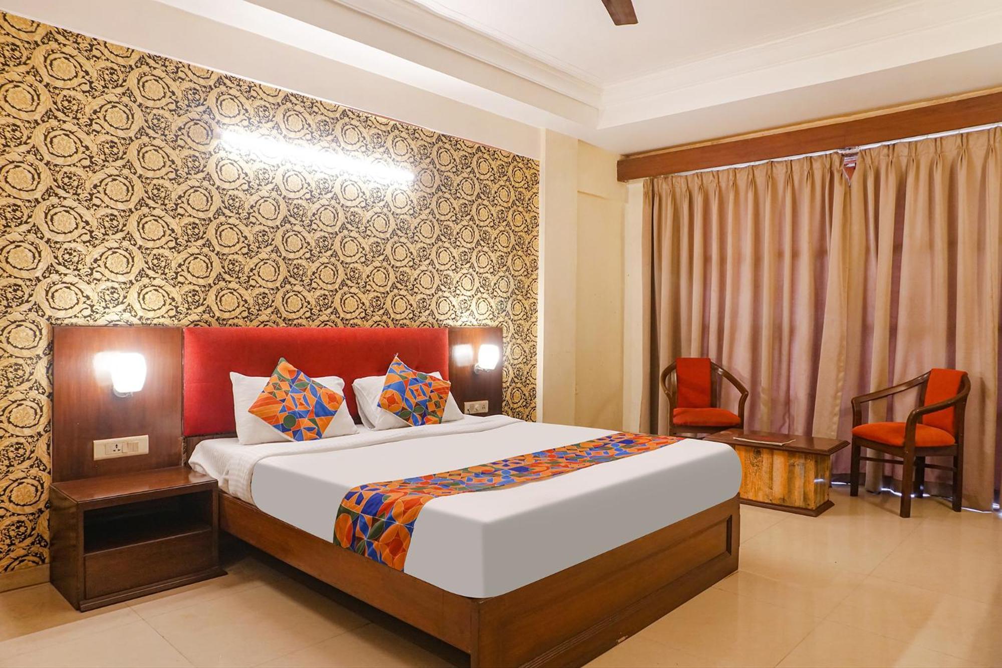 Fabhotel Prime Sukhsagar Hotel 4*