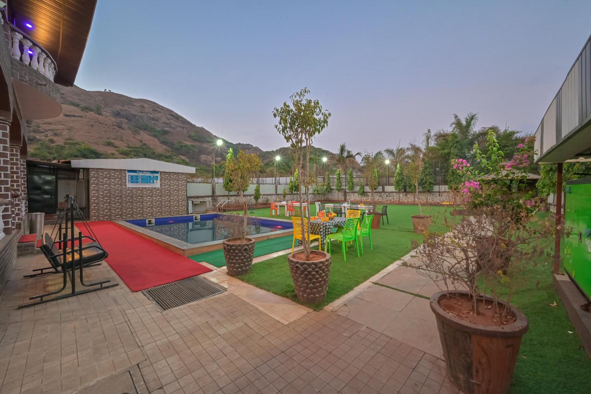 Royal Oasis Villa