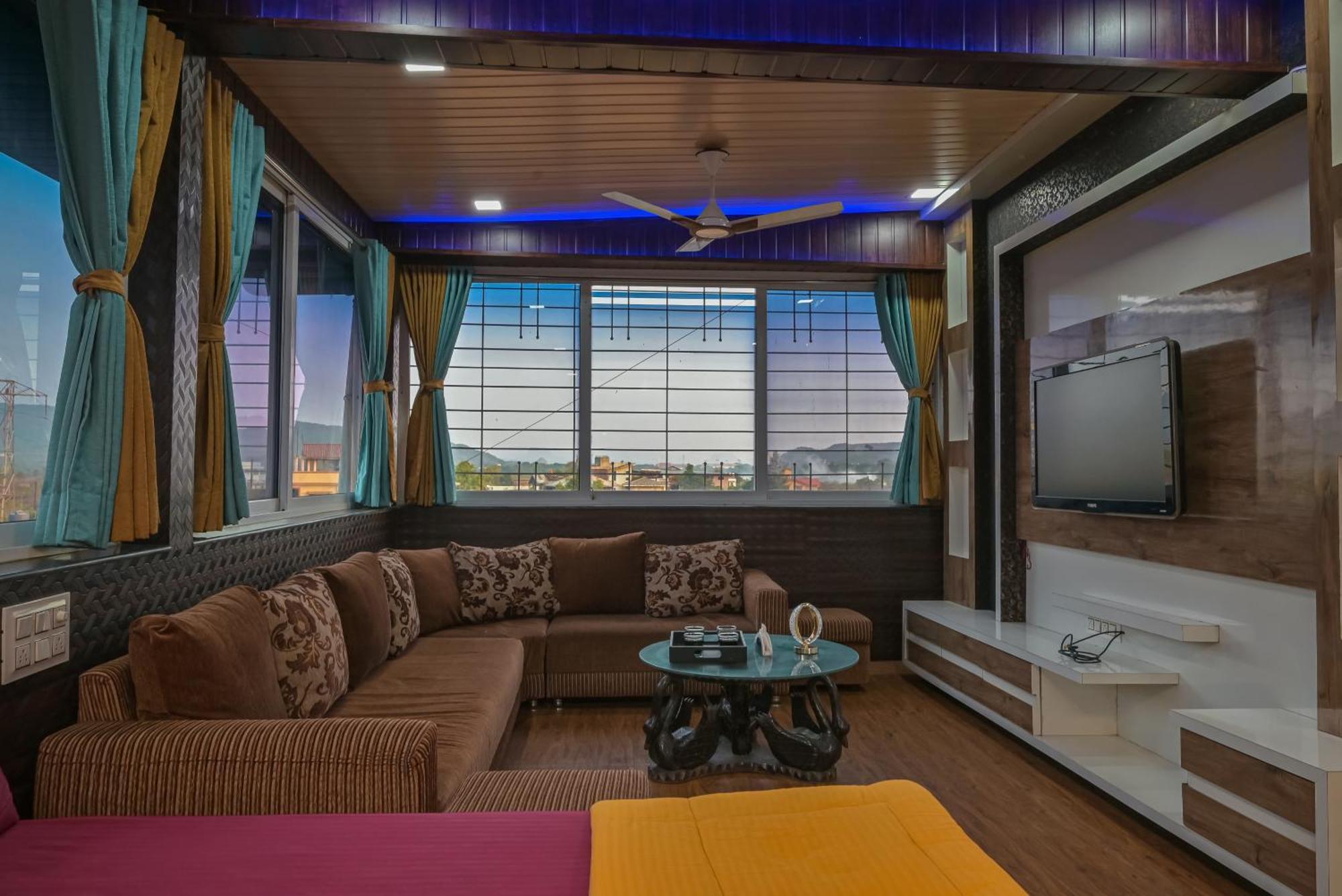 Royal Oasis Villa Lonavala