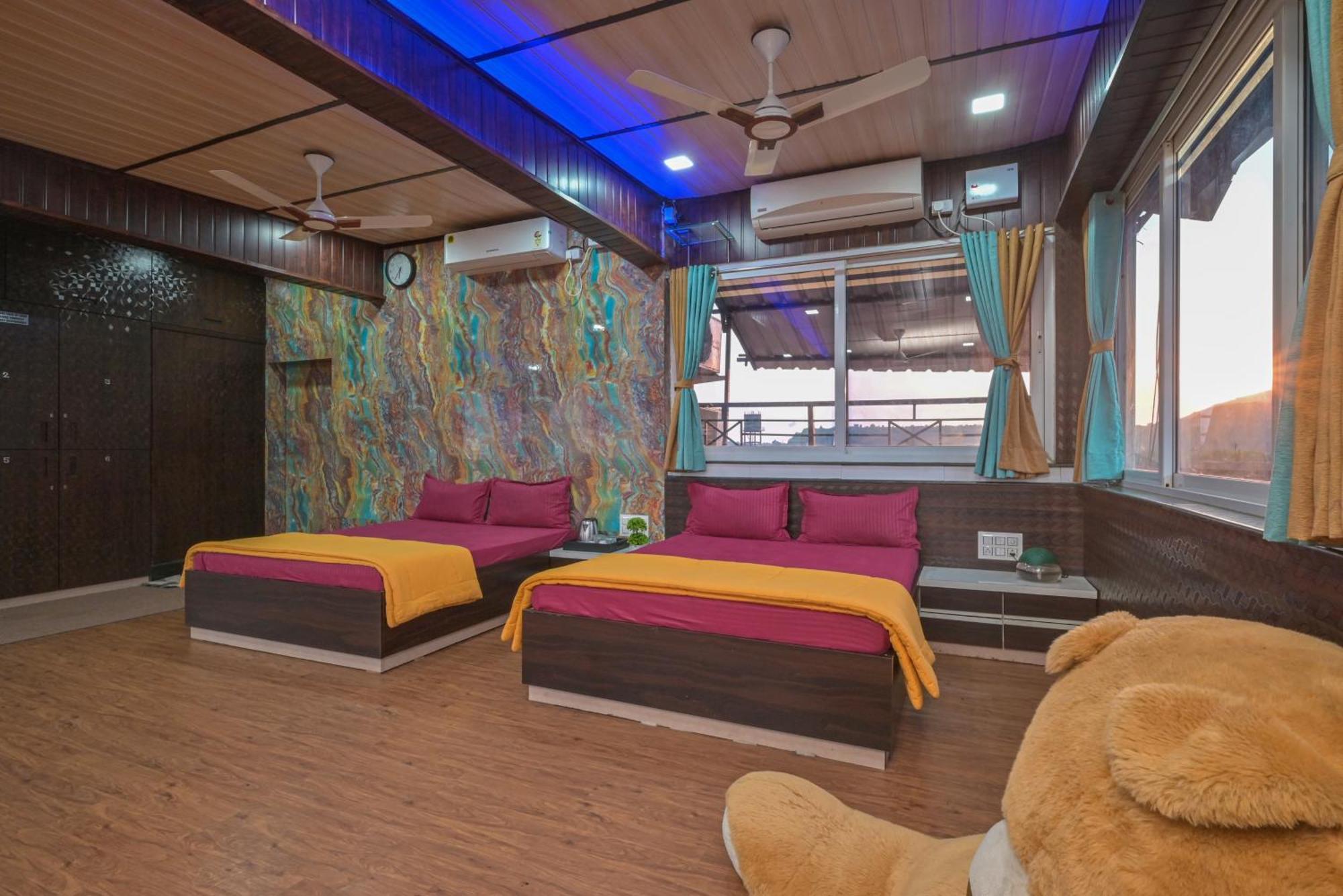 Royal Oasis Villa Lonavala