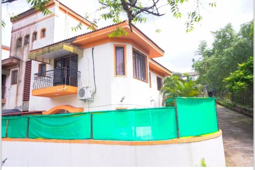 Niwant Villa *