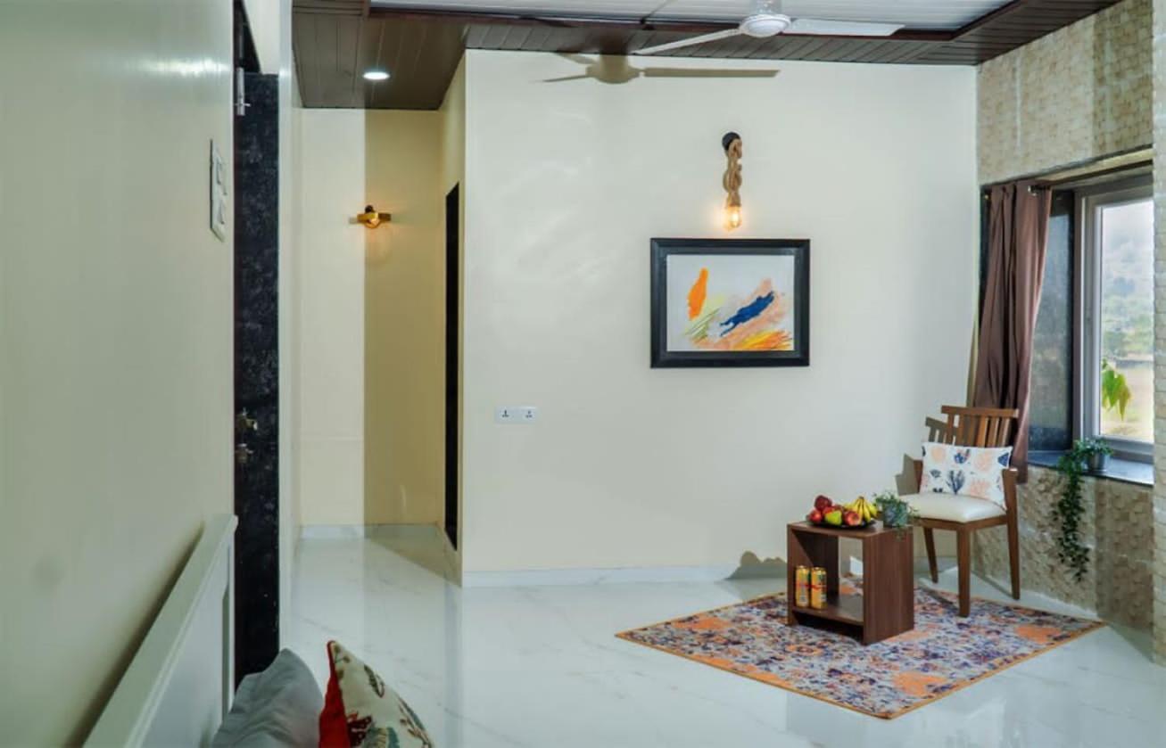 Green Crest Villa *