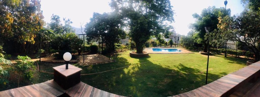 Woodside Villa *