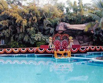 Resort Treasure Island