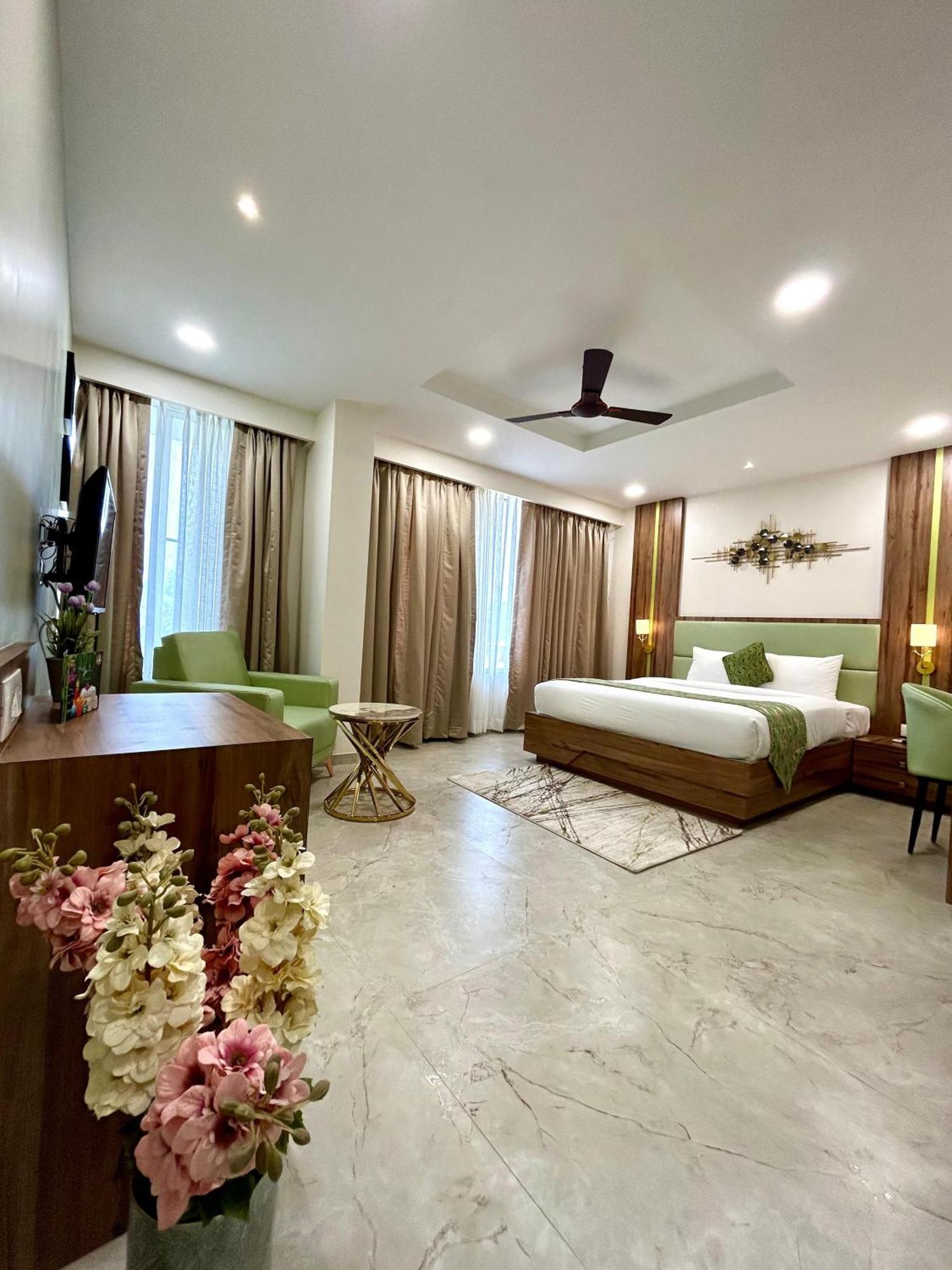 Hotel Grand Visava