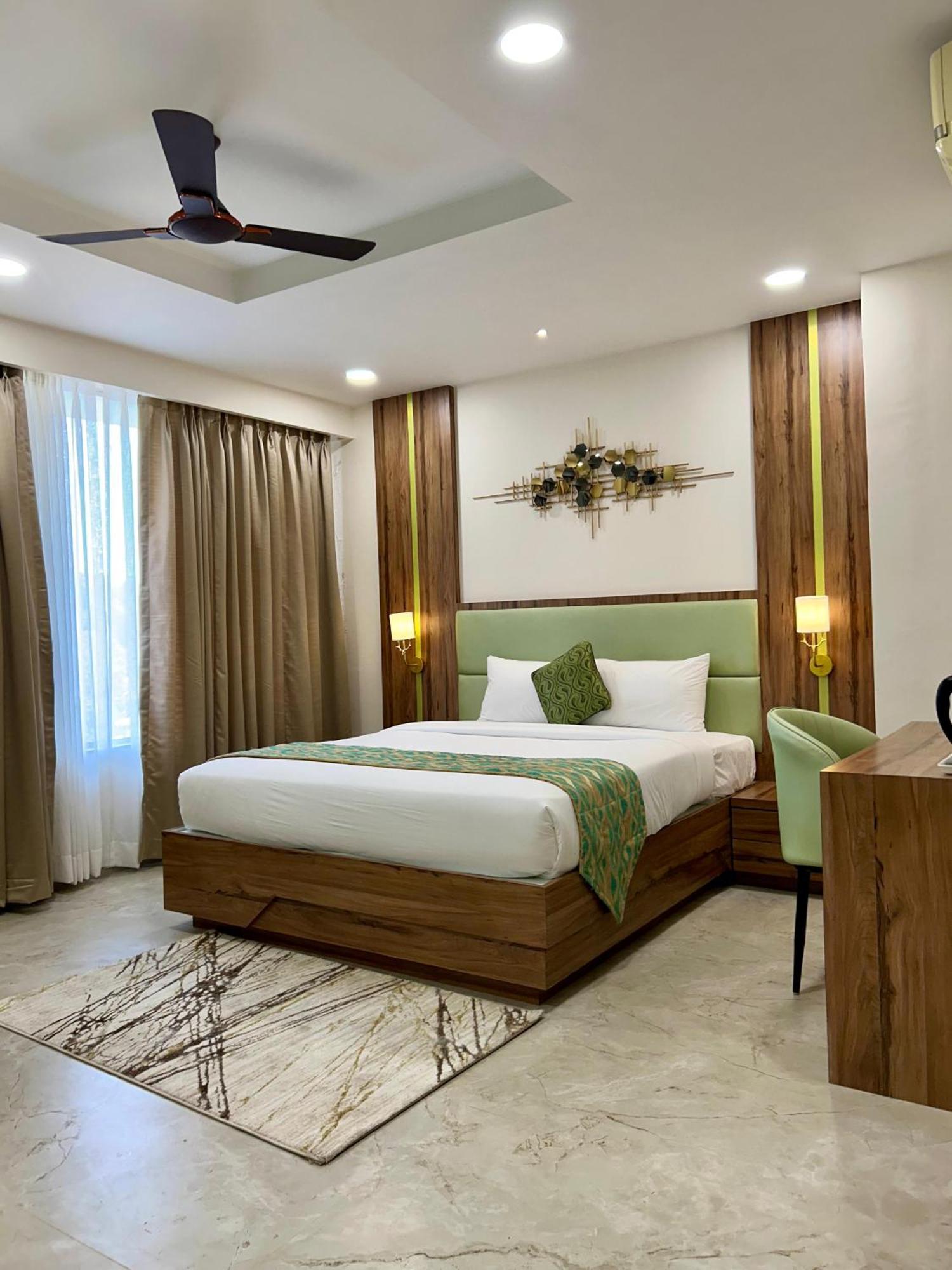 Hotel Grand Visava 3*