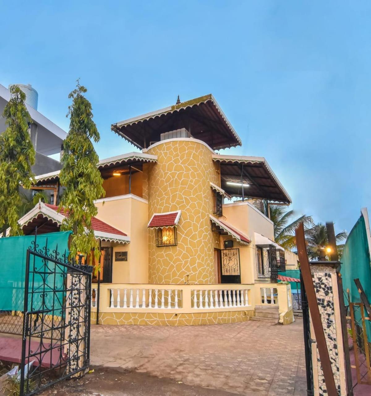Empyrean Ll 2bhk Ii Monarch Ll Private Pool Ii Ac Ii Luxury Ll Gold Valley Sector D Ll Villa Lonavala