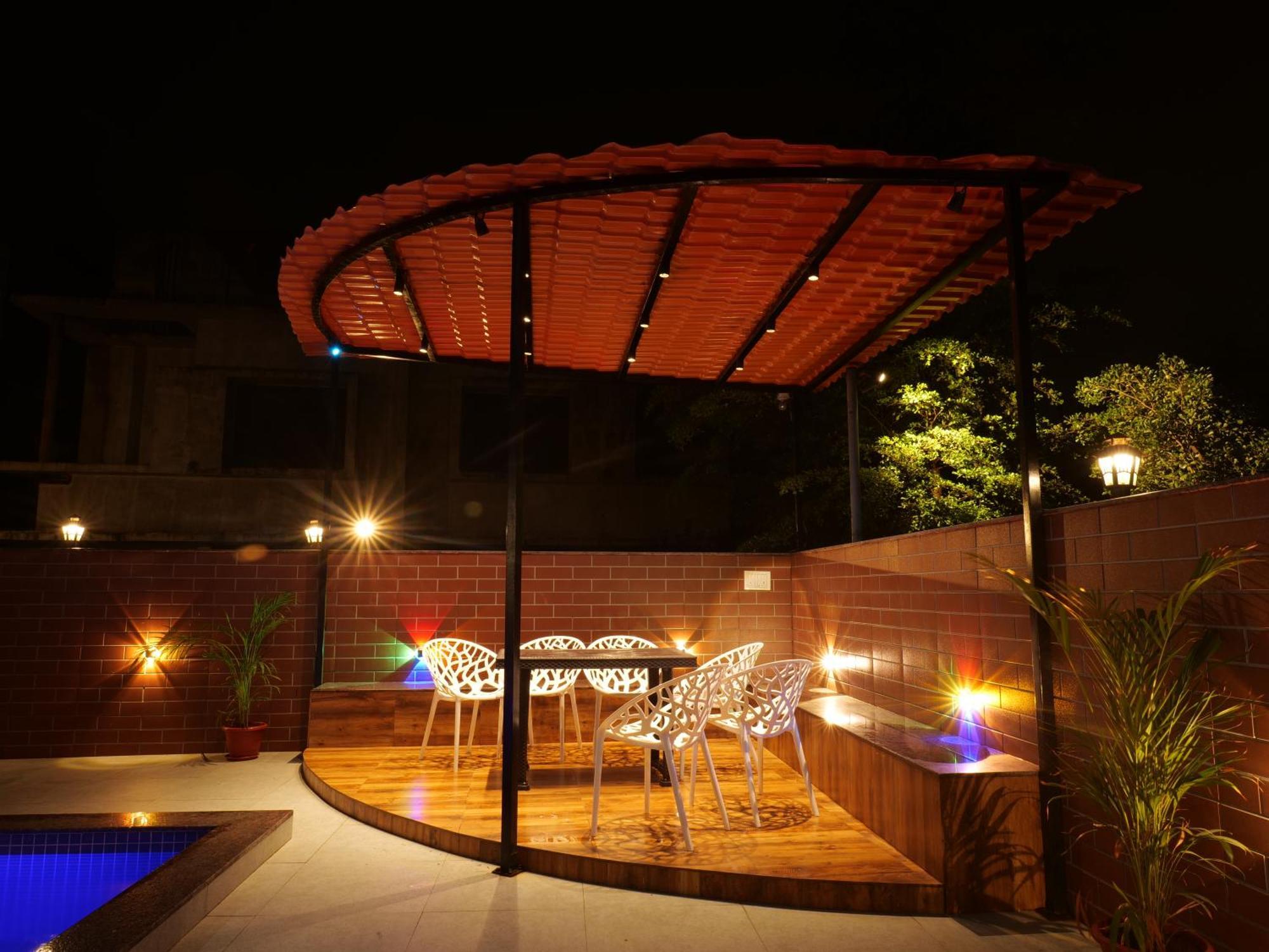 La Castle By Cosmos Villa Lonavala
