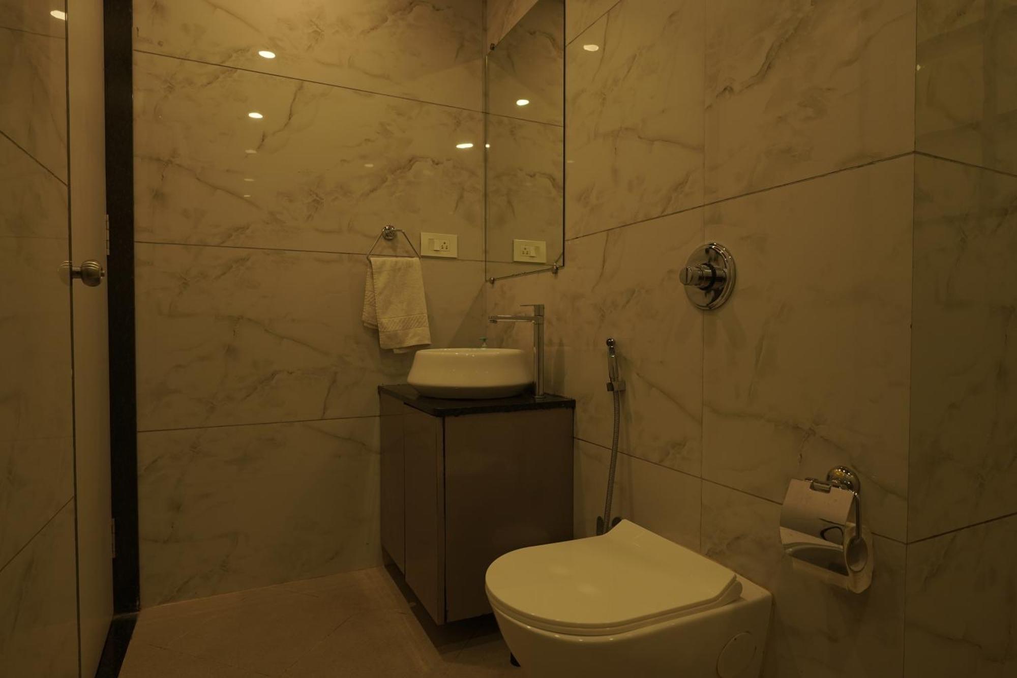 Carnival - Unit B 4bhk * Lonavala