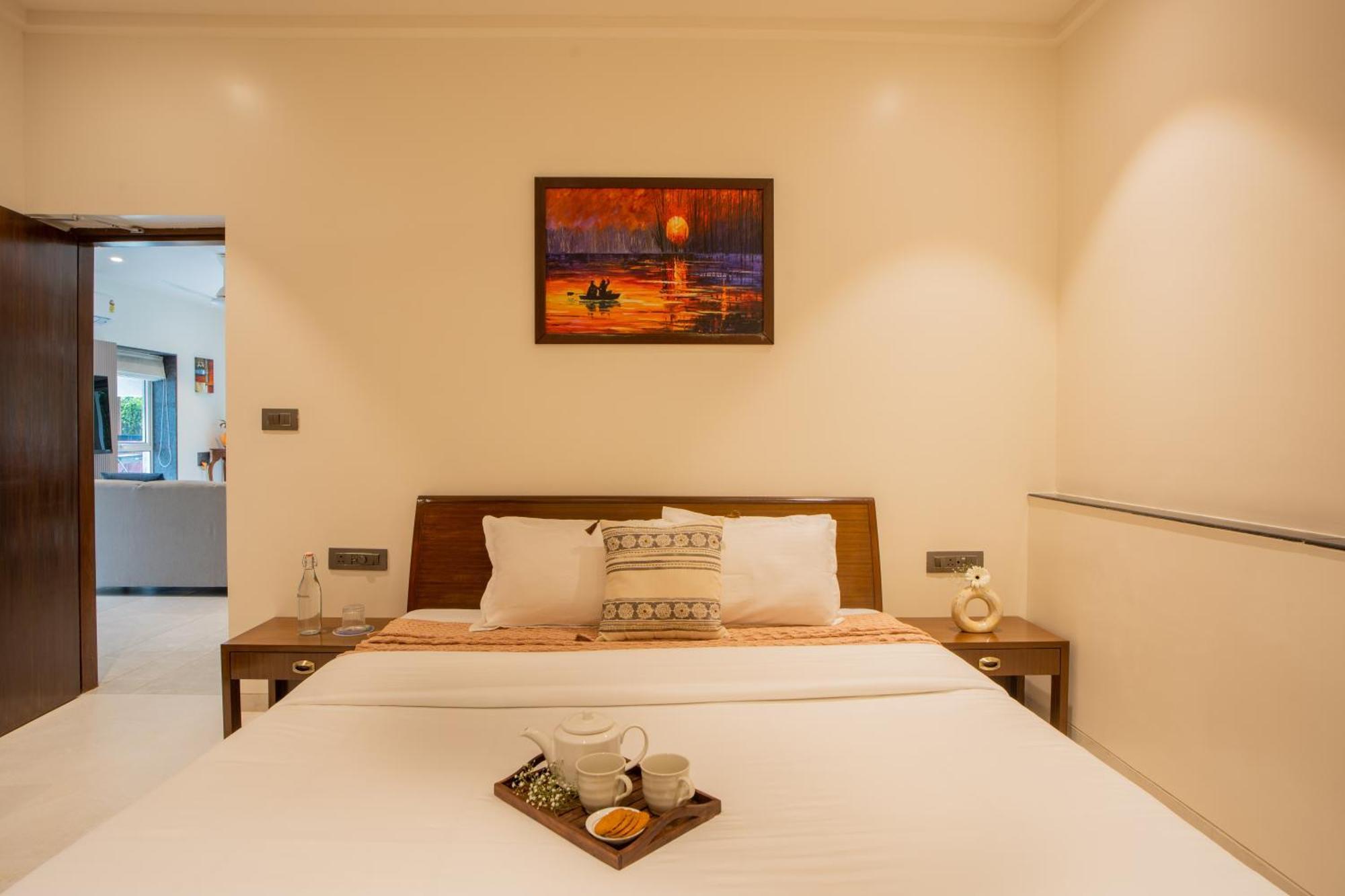 Elivaas 5bhk With Pool And Gazebo - House Of Q Lonavala